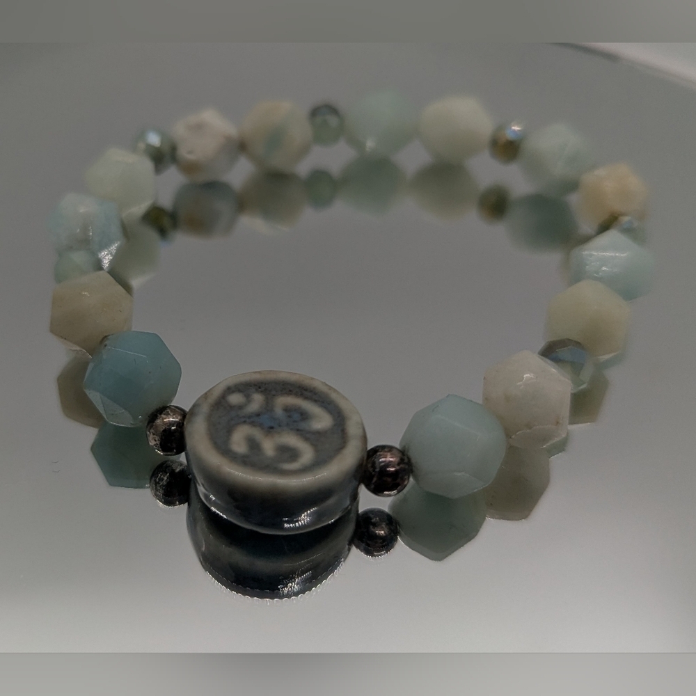 NWT Vintage Rose Bracelet